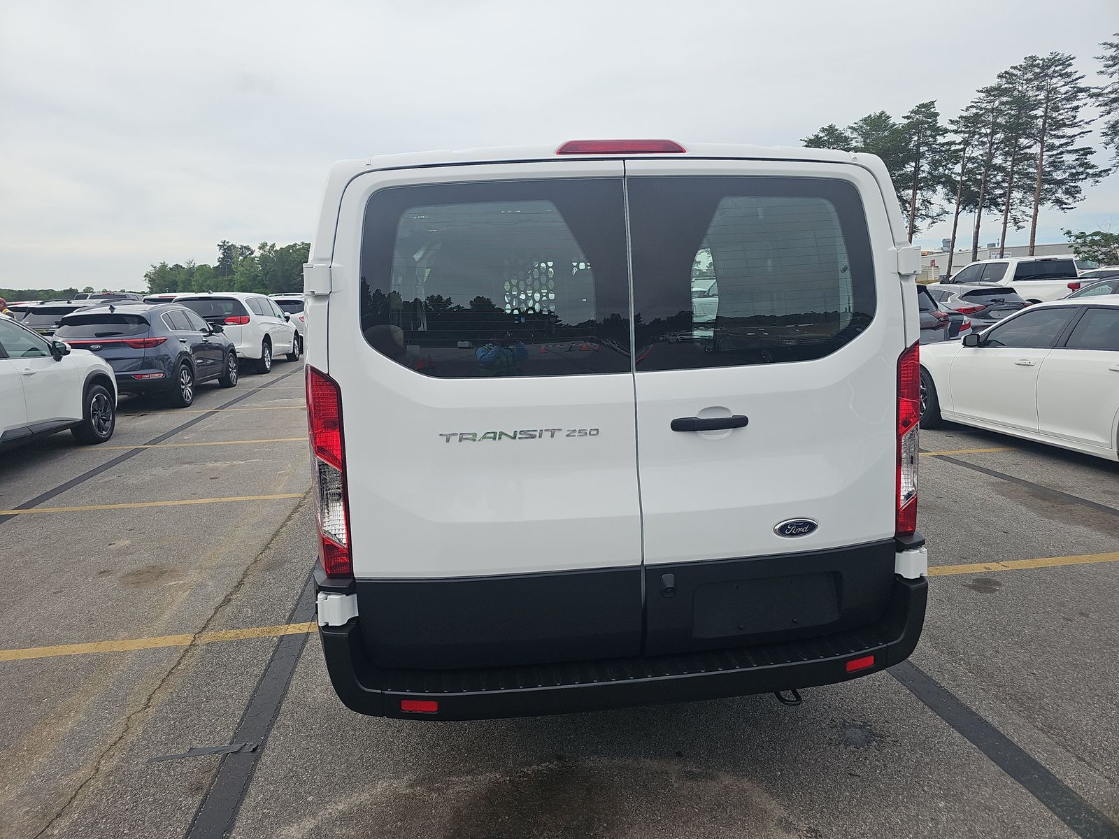 FORD TRANSIT 250 - 6