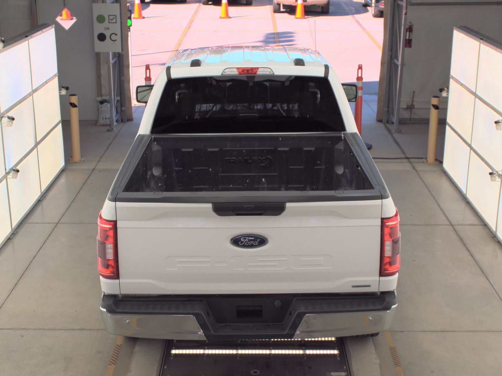 FORD F-150 - 6