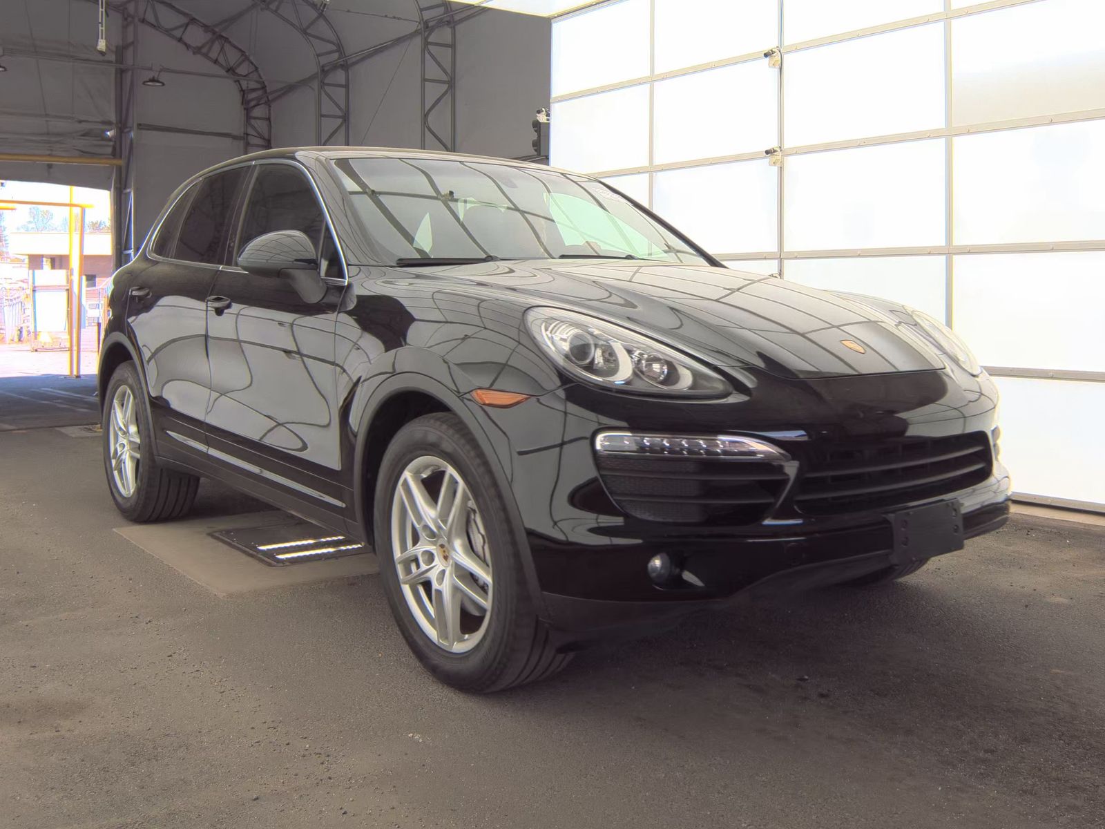 PORSCHE CAYENNE - 4
