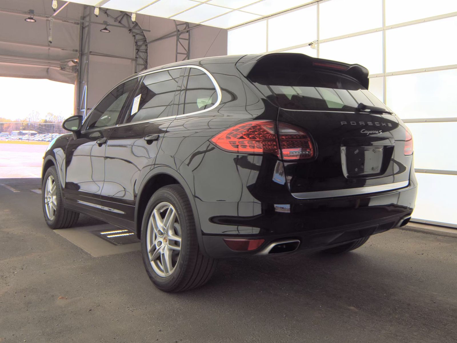 PORSCHE CAYENNE - 7