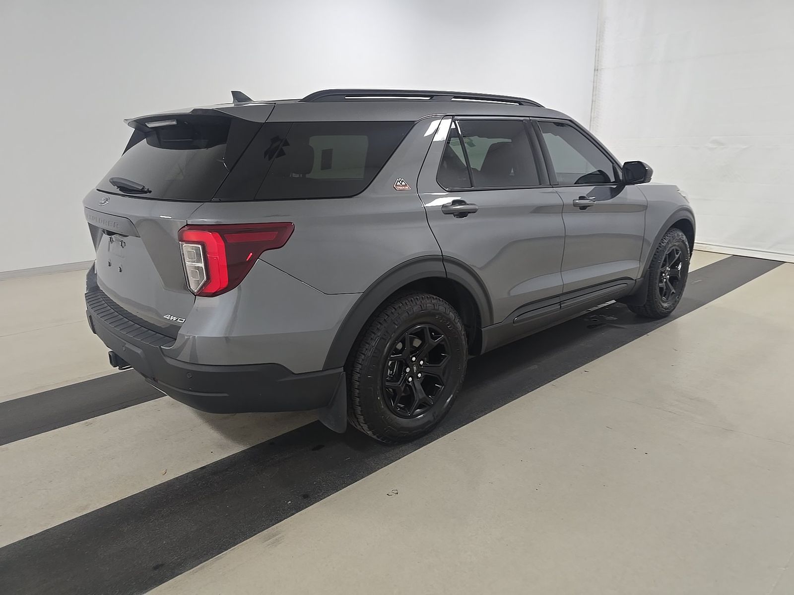 FORD EXPLORER - 5