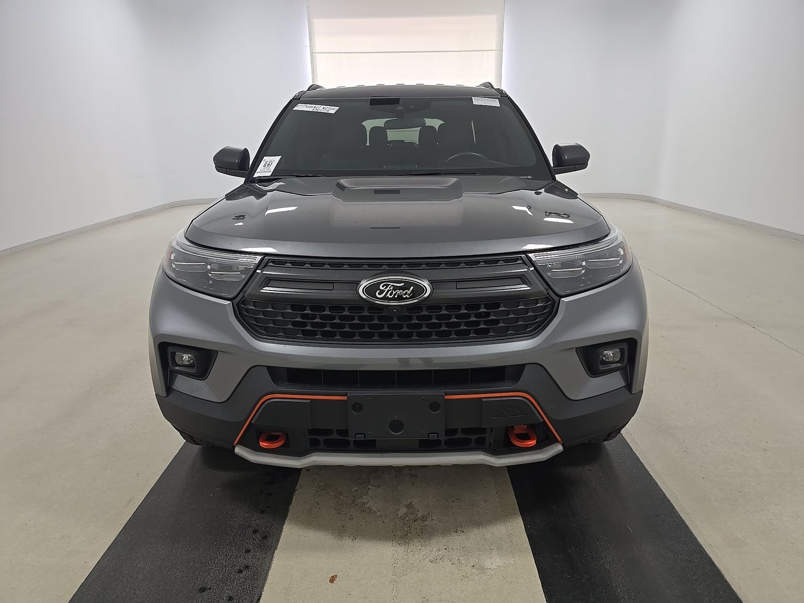 FORD EXPLORER - 3