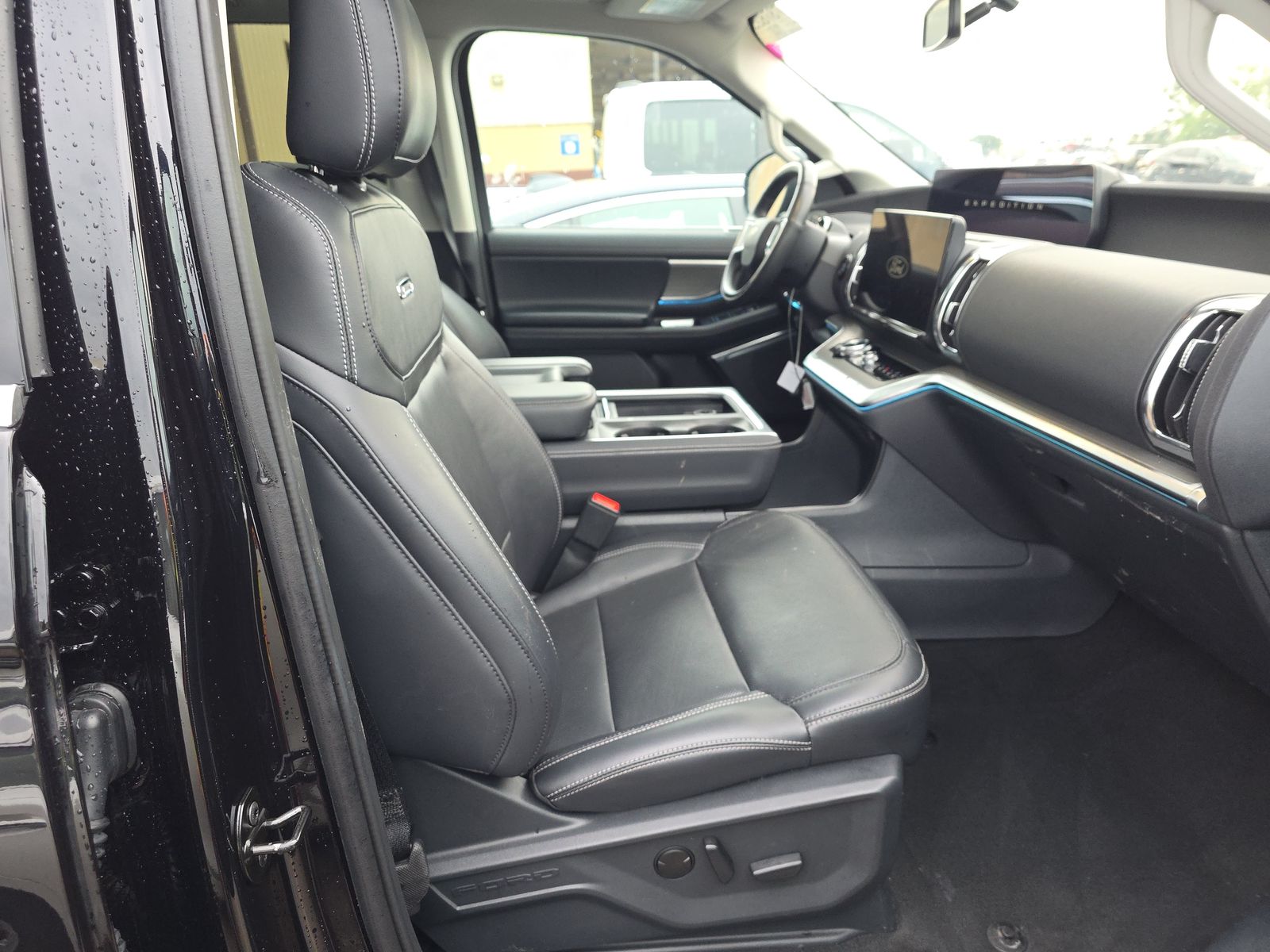 FORD EXPEDITION MAX - 9