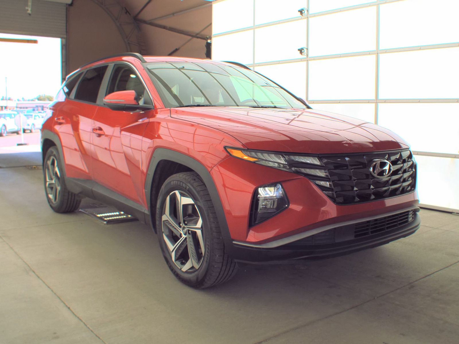 HYUNDAI TUCSON - 5
