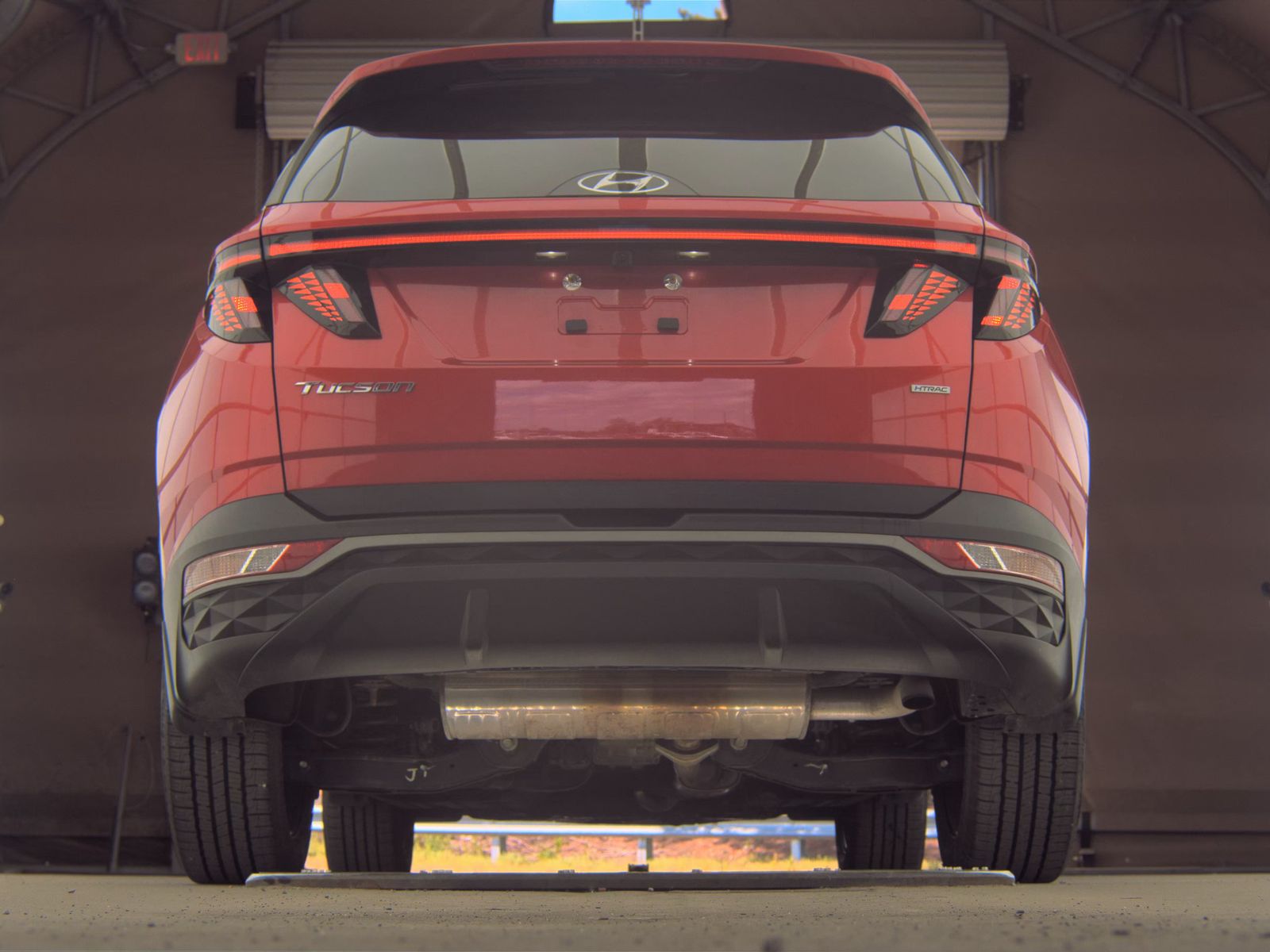 HYUNDAI TUCSON - 8