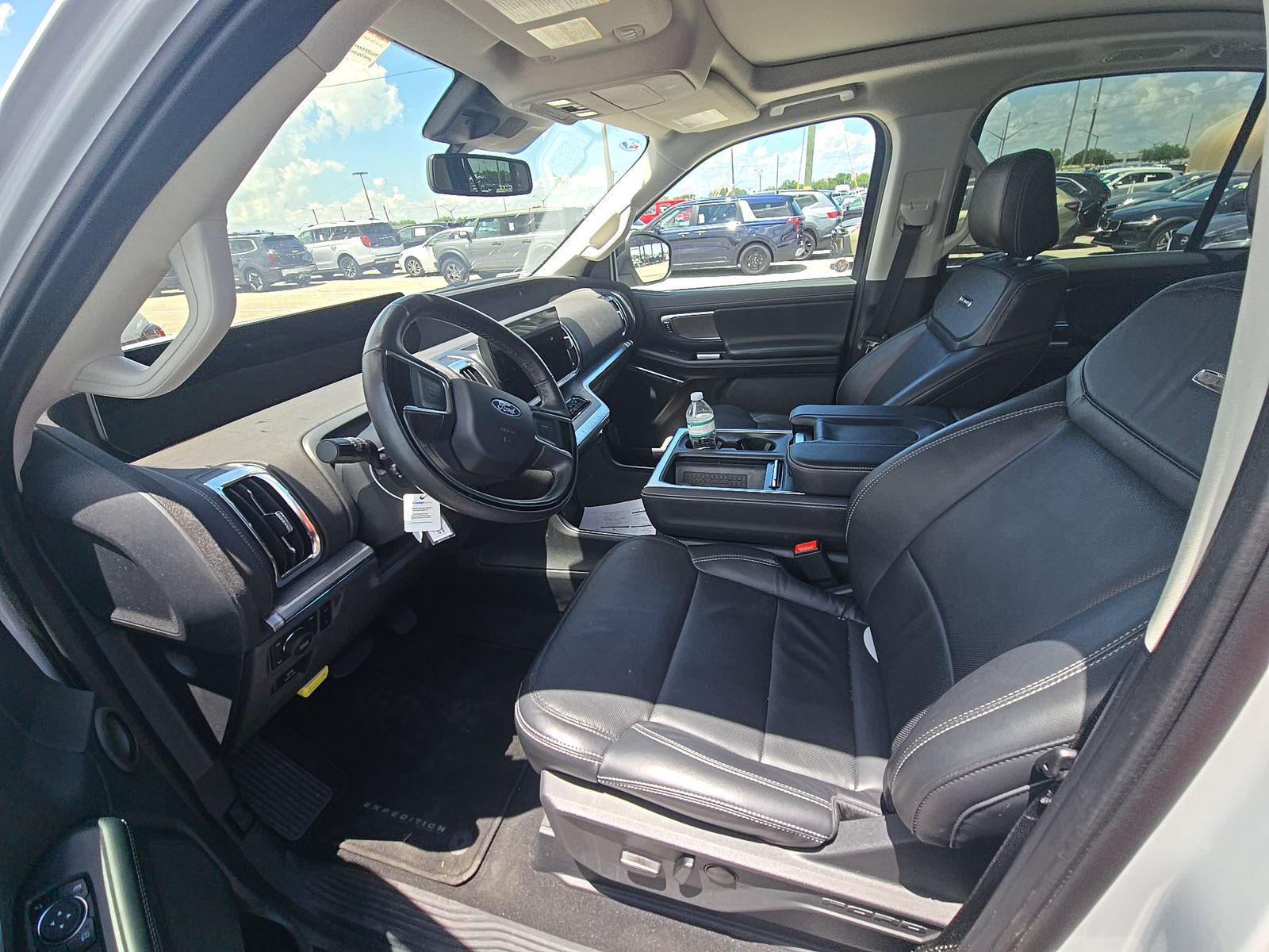 FORD EXPEDITION - 8