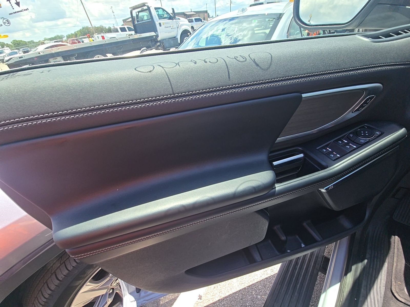FORD EXPEDITION - 10