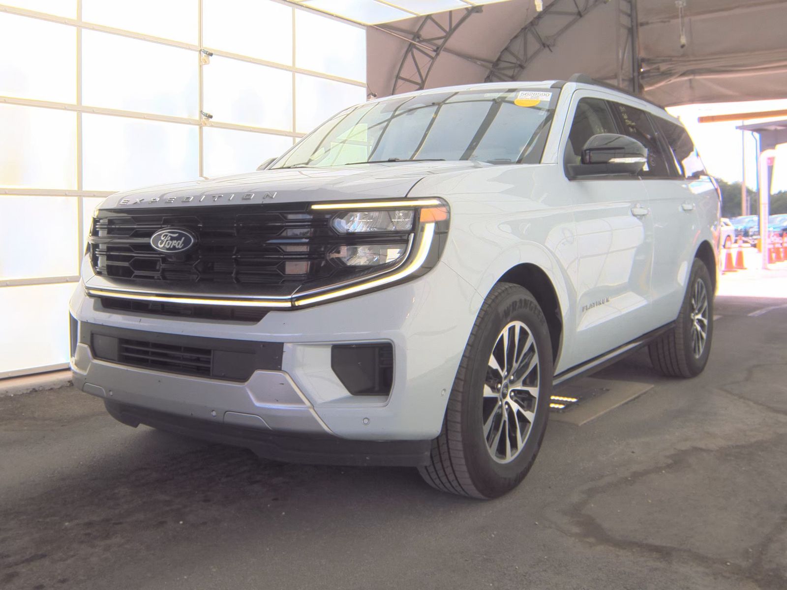 FORD EXPEDITION - 1