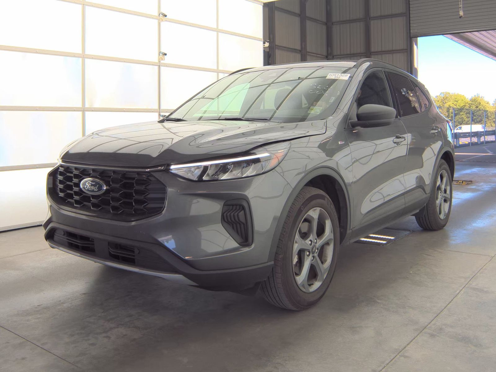 FORD ESCAPE - 1