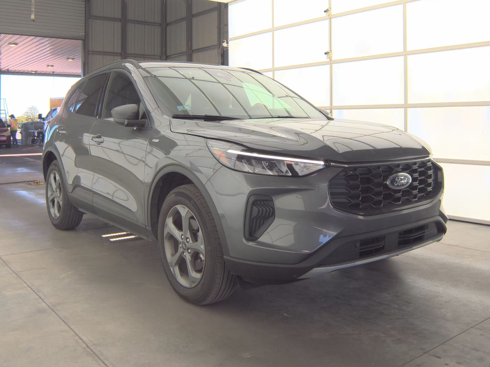 FORD ESCAPE - 4
