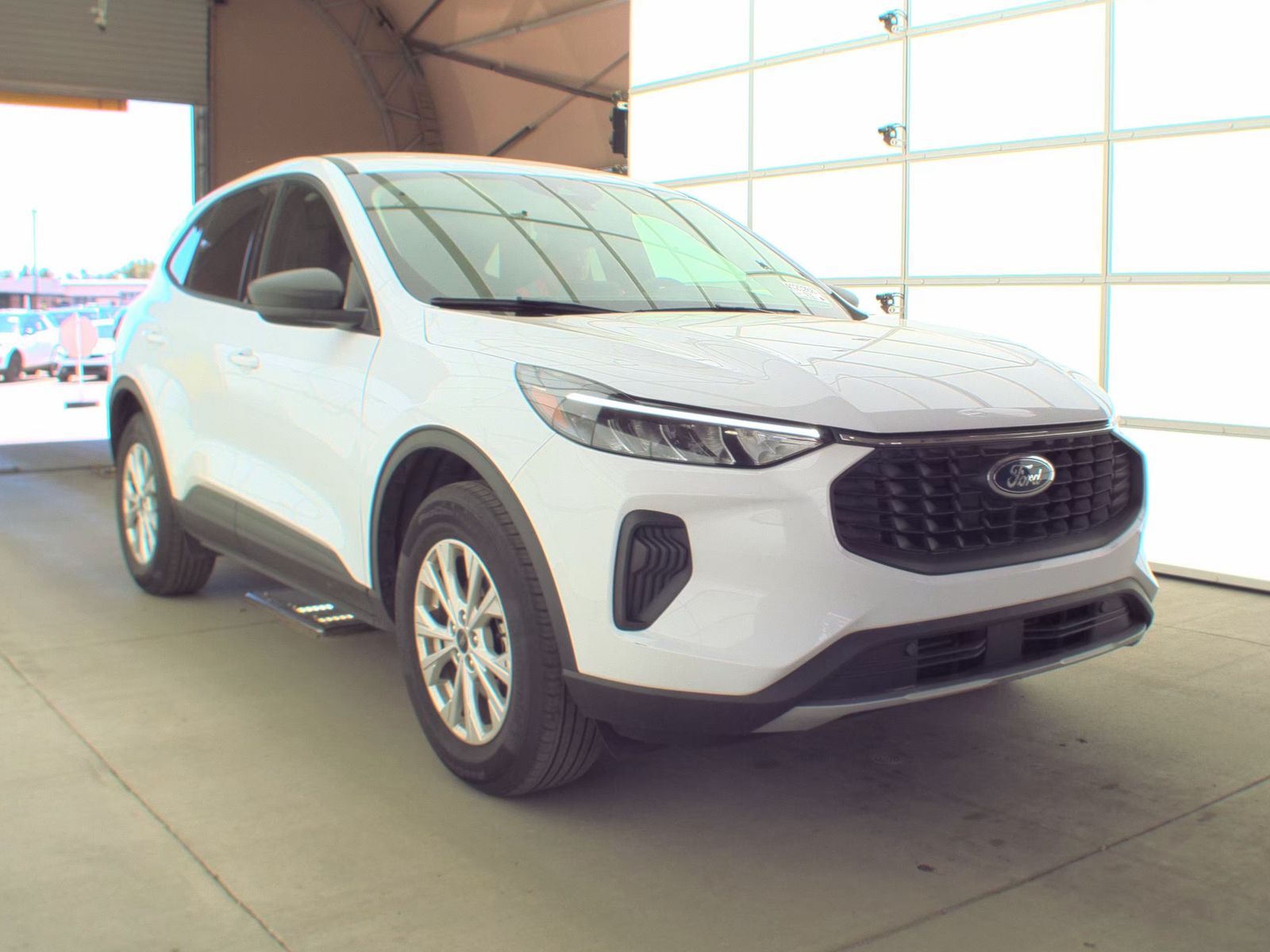 FORD ESCAPE - 4