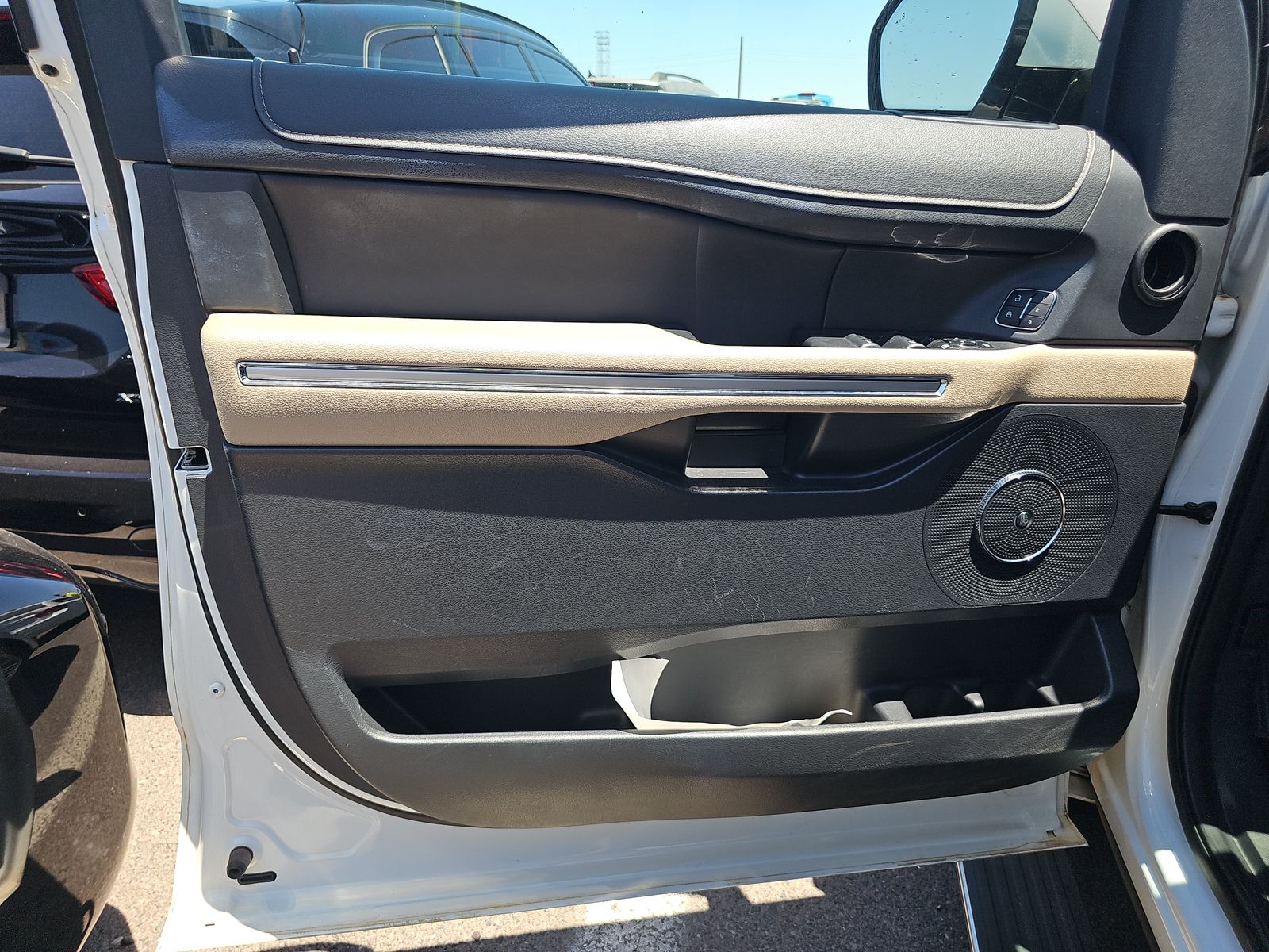 FORD EXPEDITION - 10