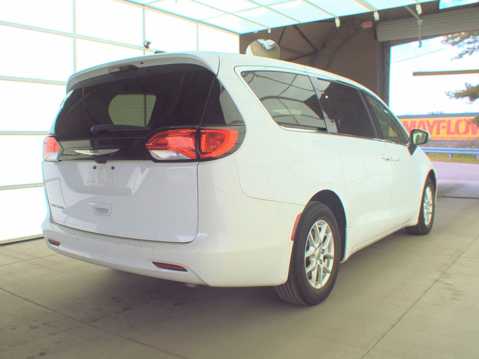 CHRYSLER VOYAGER - 5