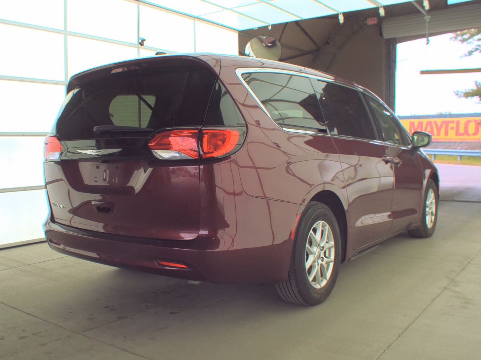 CHRYSLER VOYAGER - 5