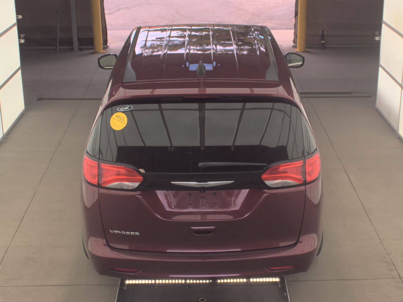 CHRYSLER VOYAGER - 6