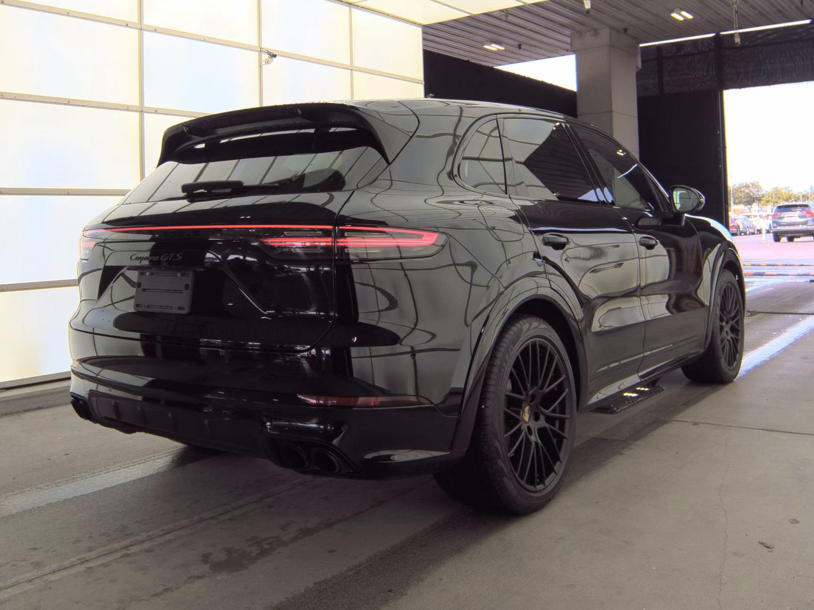 PORSCHE CAYENNE - 6