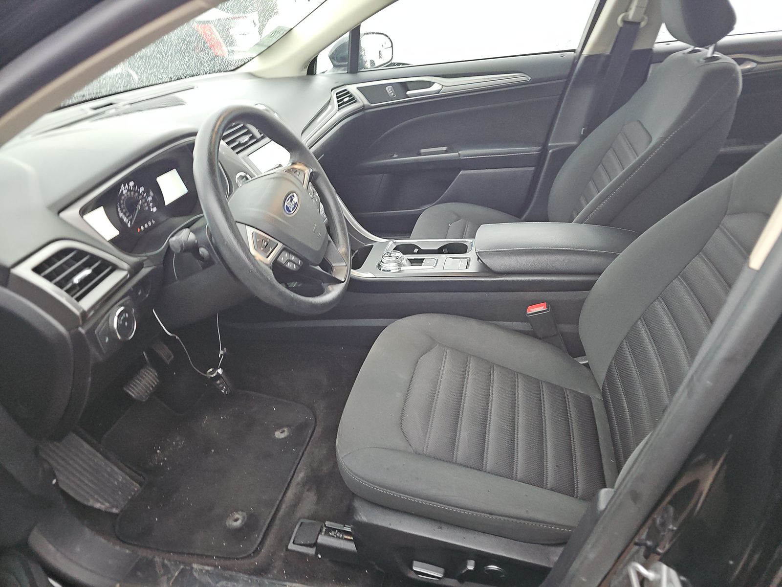 FORD FUSION - 8