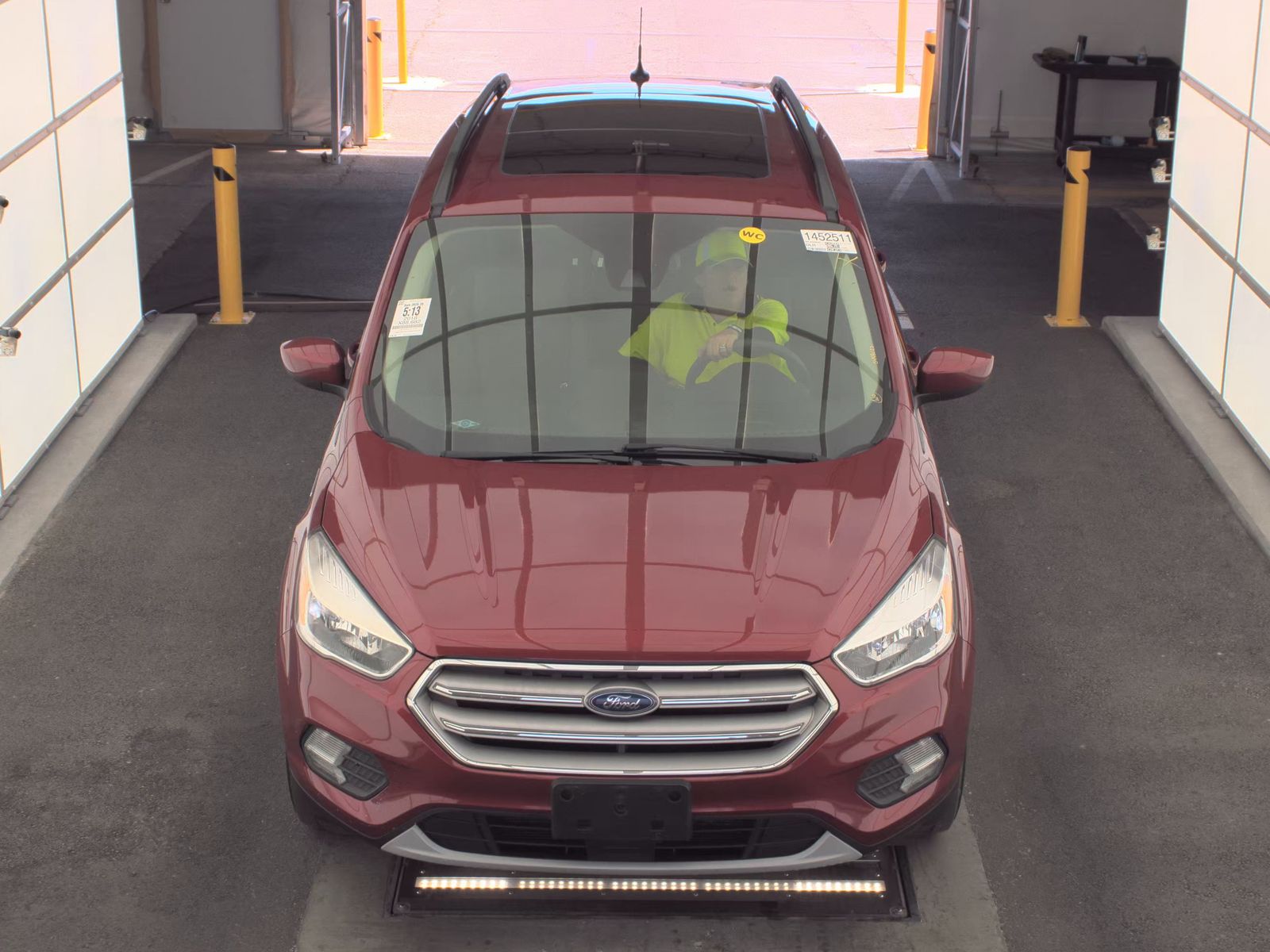 FORD ESCAPE - 3