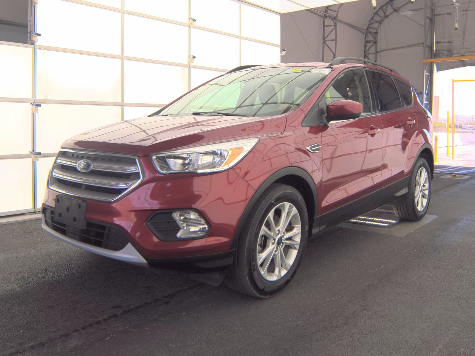 FORD ESCAPE - 1