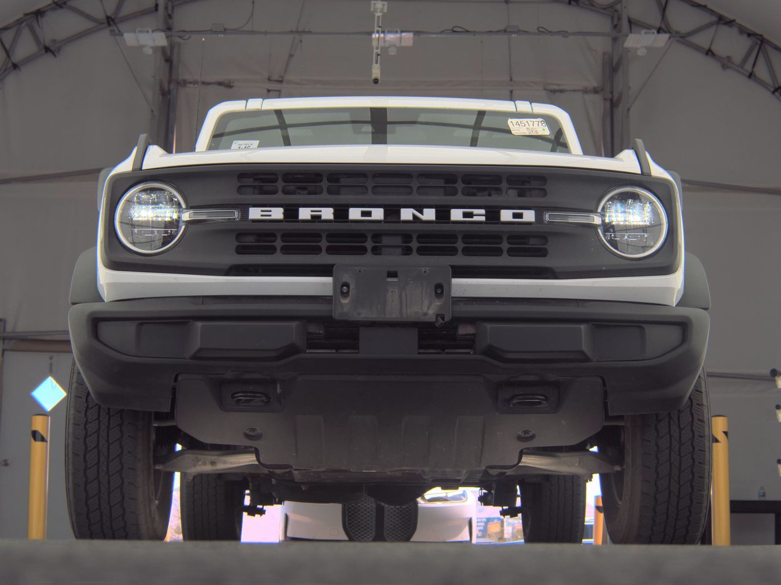 FORD BRONCO - 4