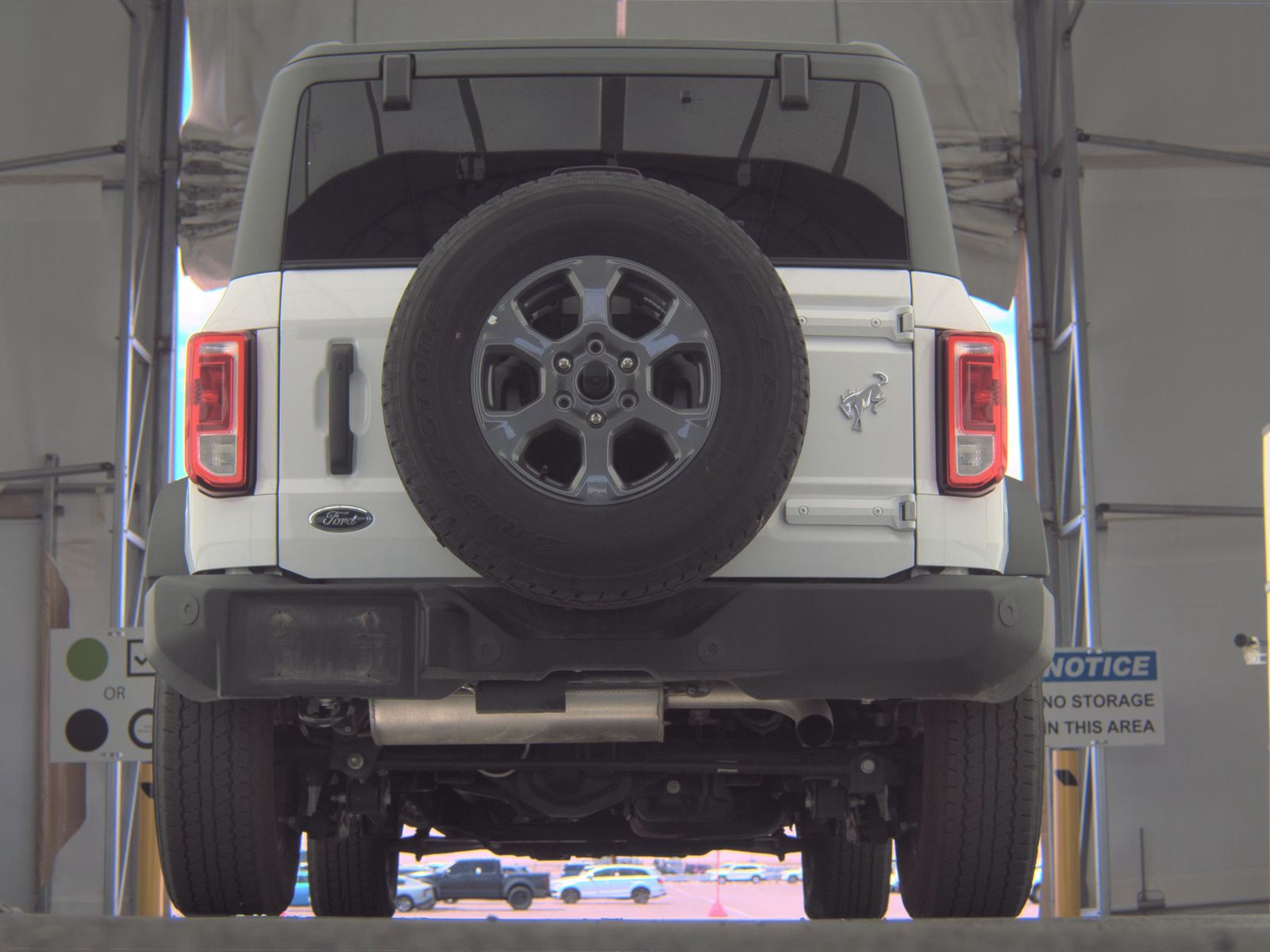 FORD BRONCO - 8