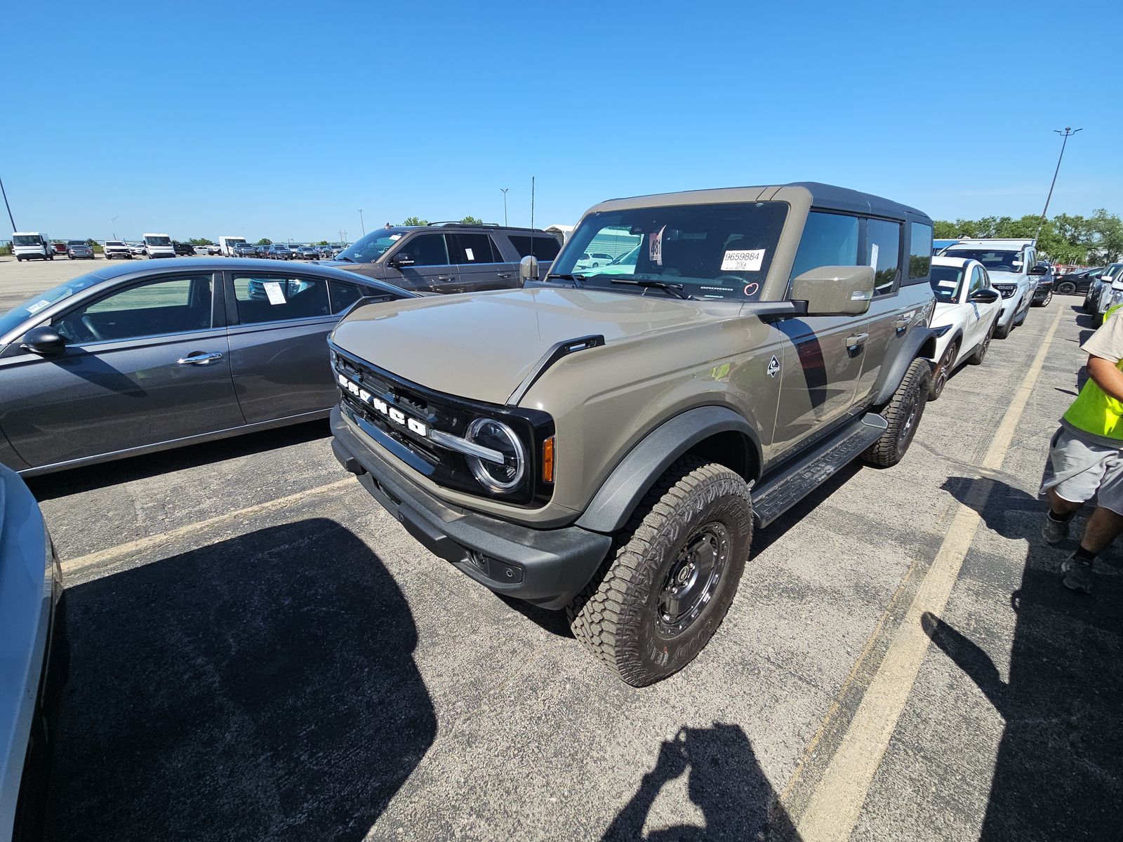FORD BRONCO - 1