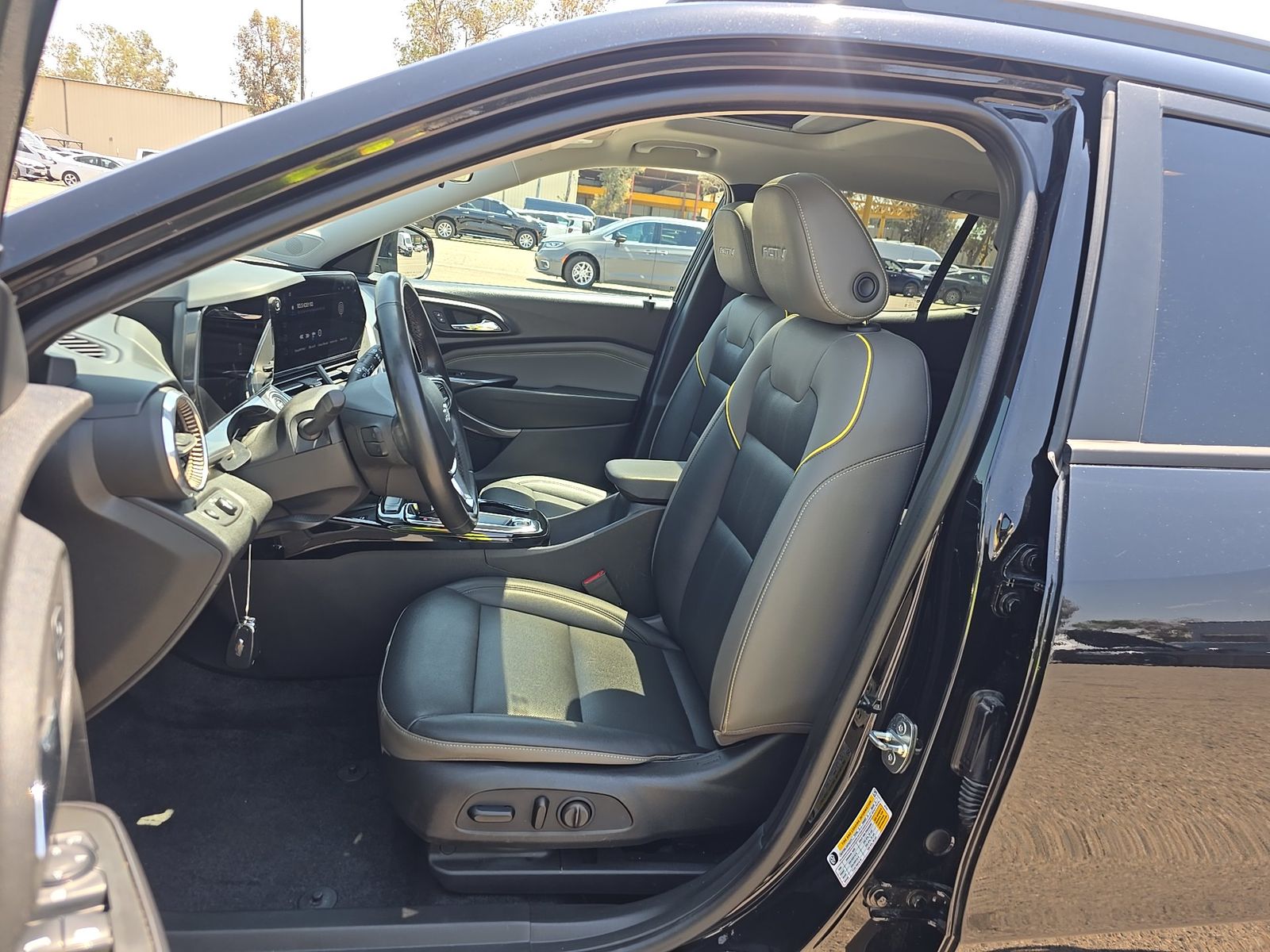 CHEVROLET TRAX - 8
