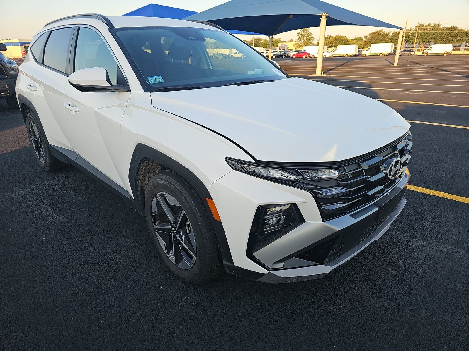 HYUNDAI TUCSON - 4