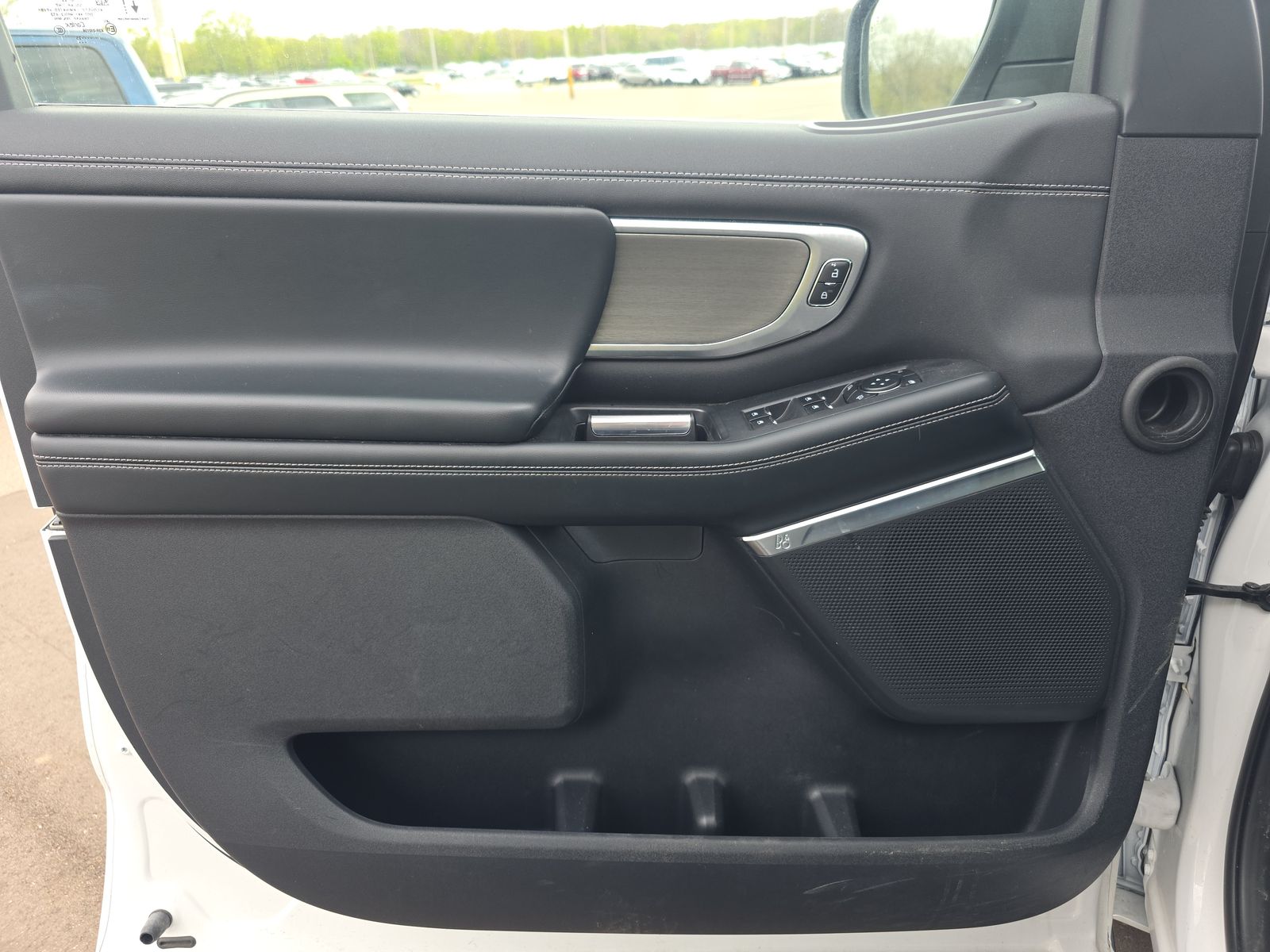 FORD EXPEDITION MAX - 10