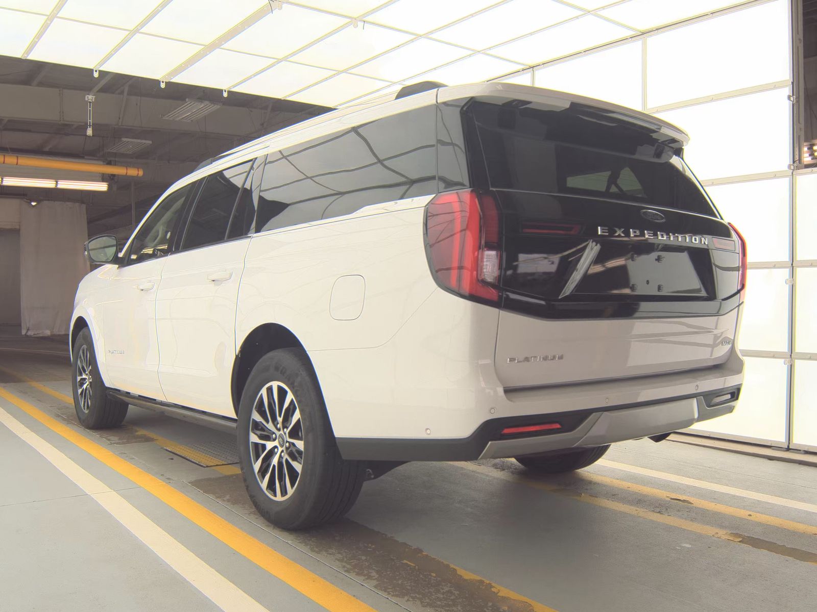 FORD EXPEDITION MAX - 7