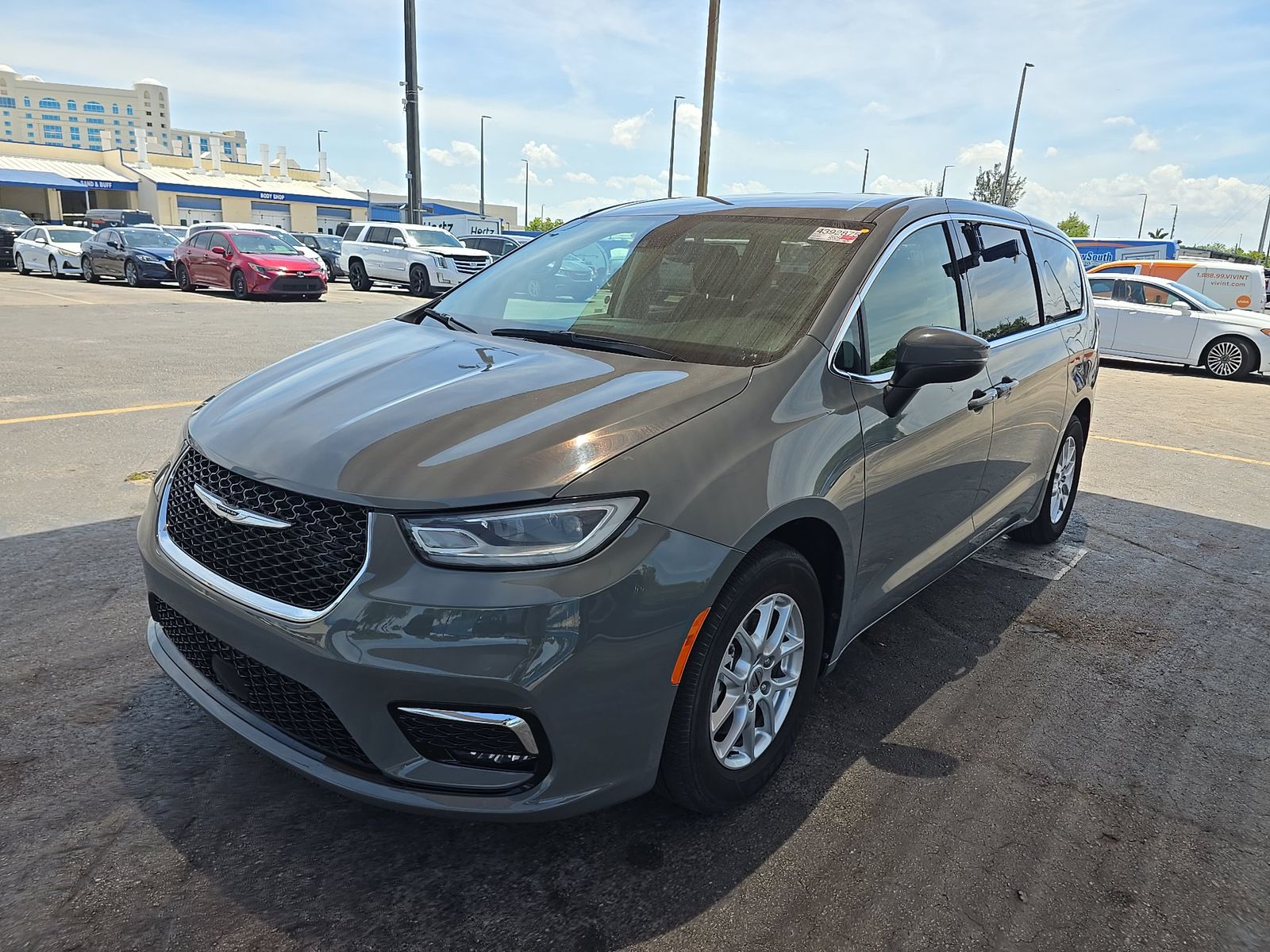 CHRYSLER PACIFICA - 1