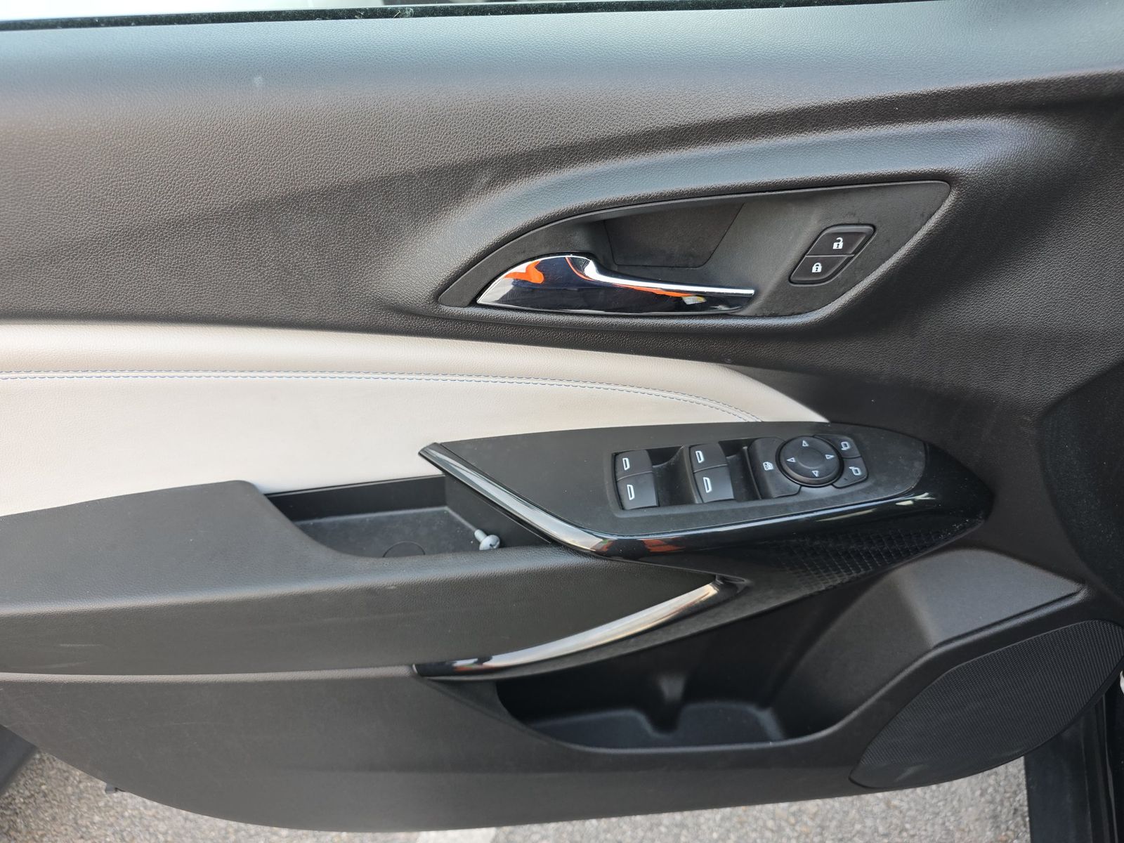 CHEVROLET TRAX - 10