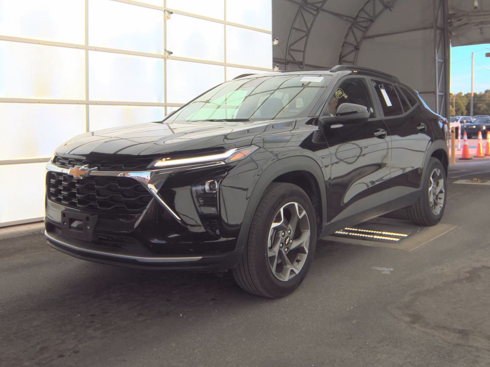 CHEVROLET TRAX - 1