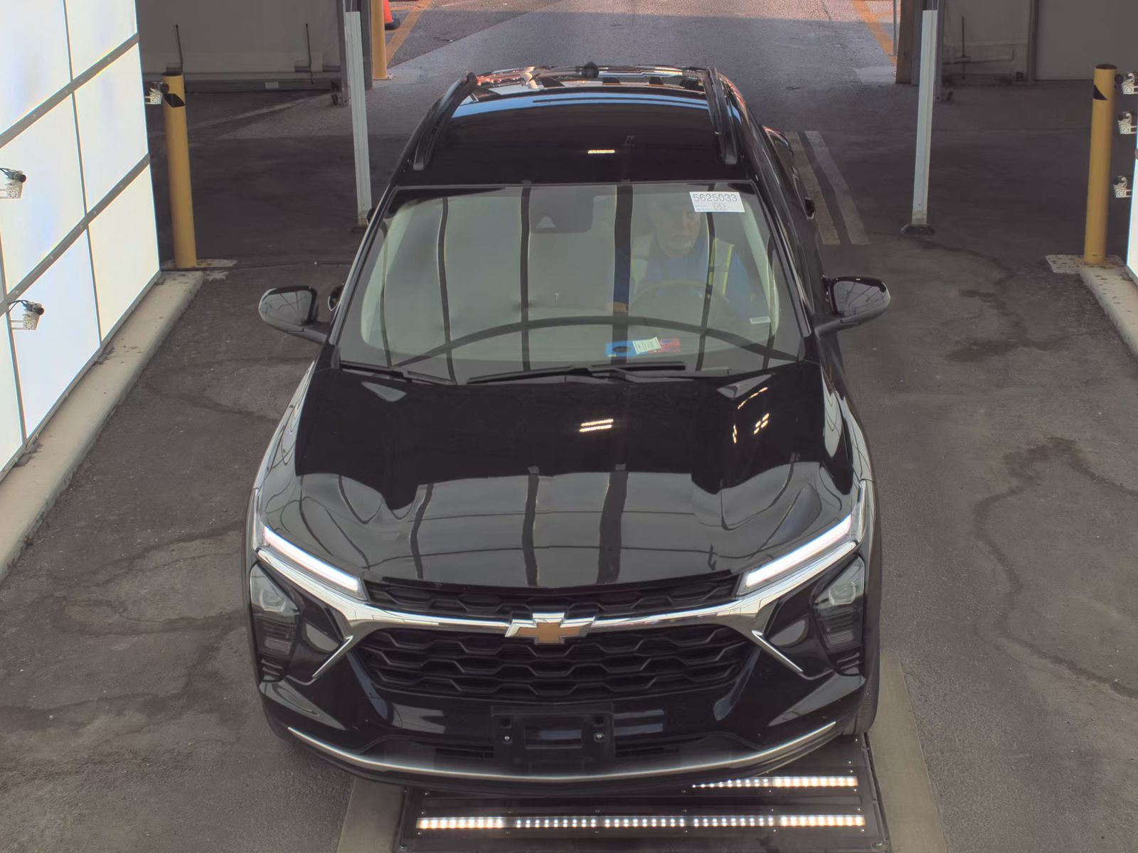 CHEVROLET TRAX - 3