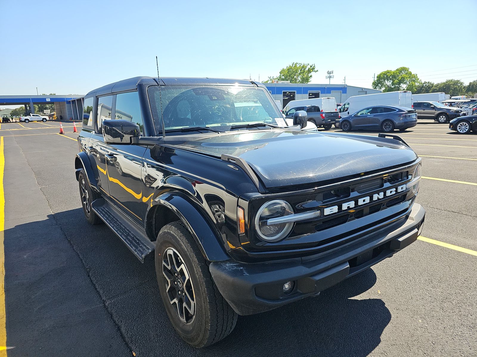 FORD BRONCO - 4