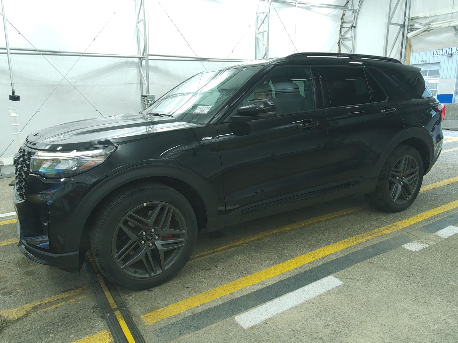 FORD EXPLORER - 1