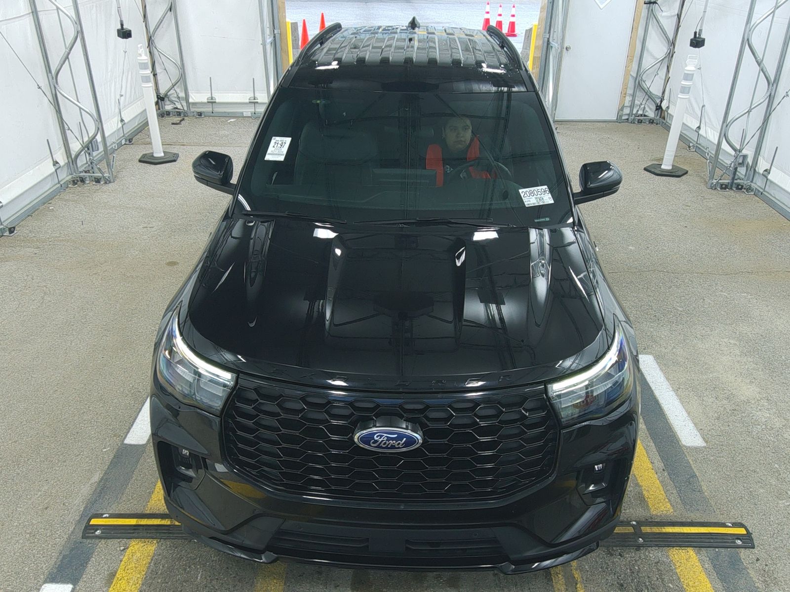 FORD EXPLORER - 3