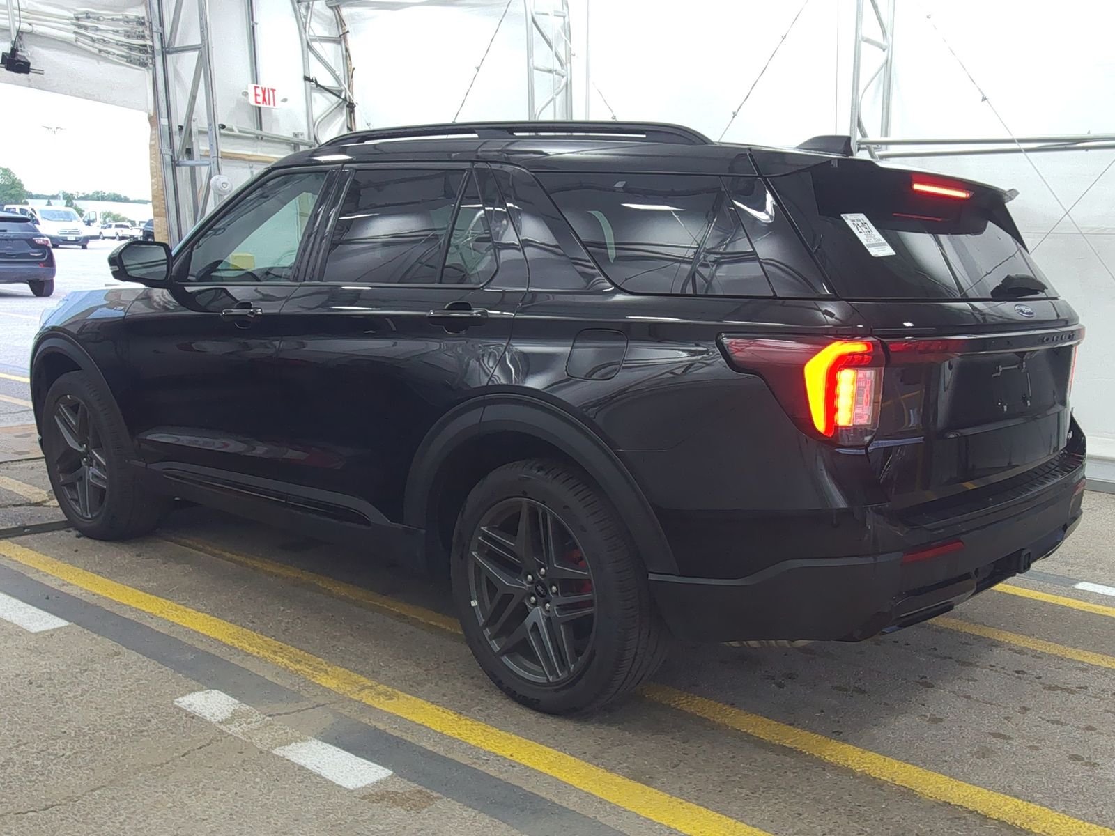FORD EXPLORER - 7