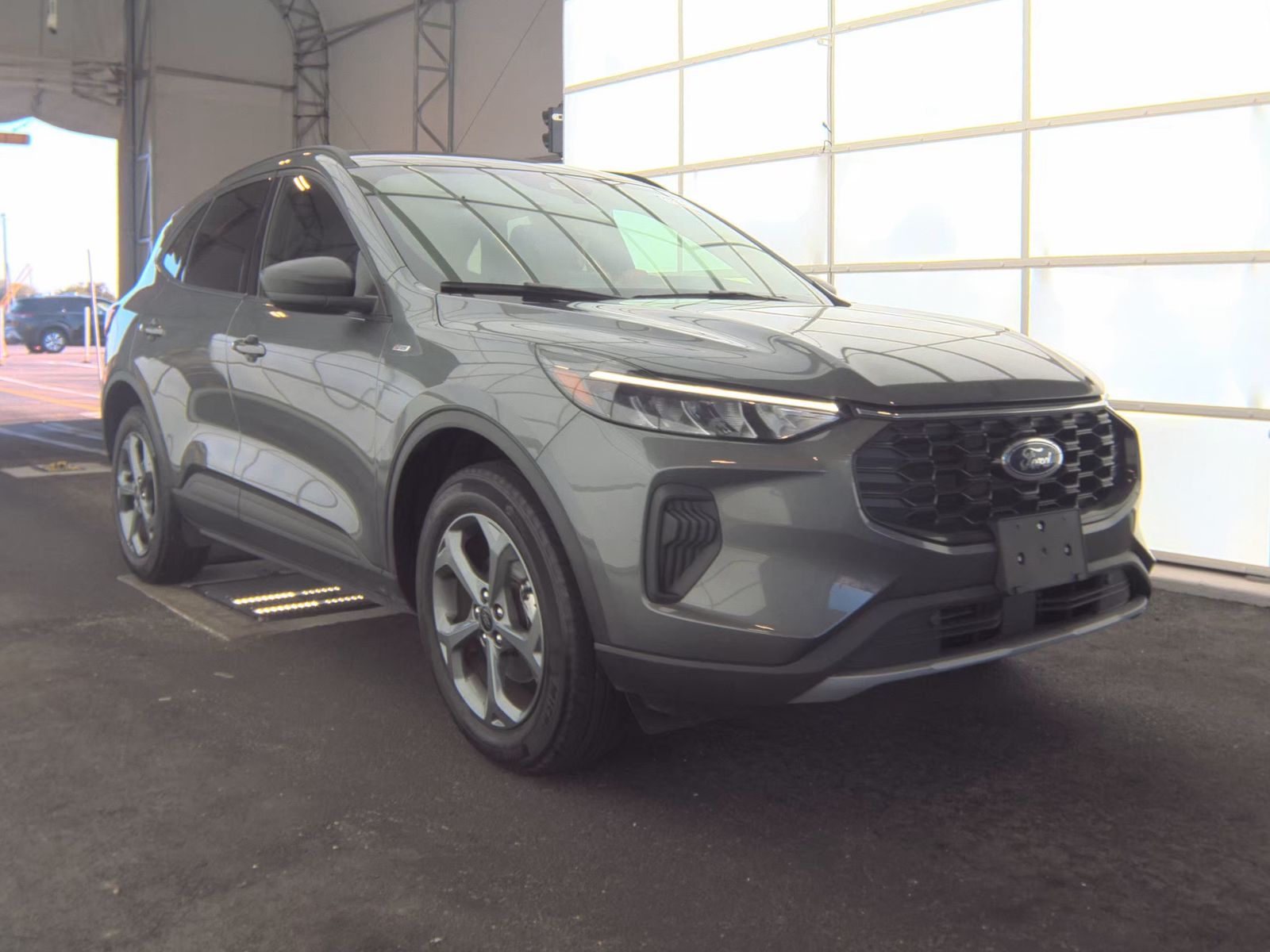 FORD ESCAPE - 4
