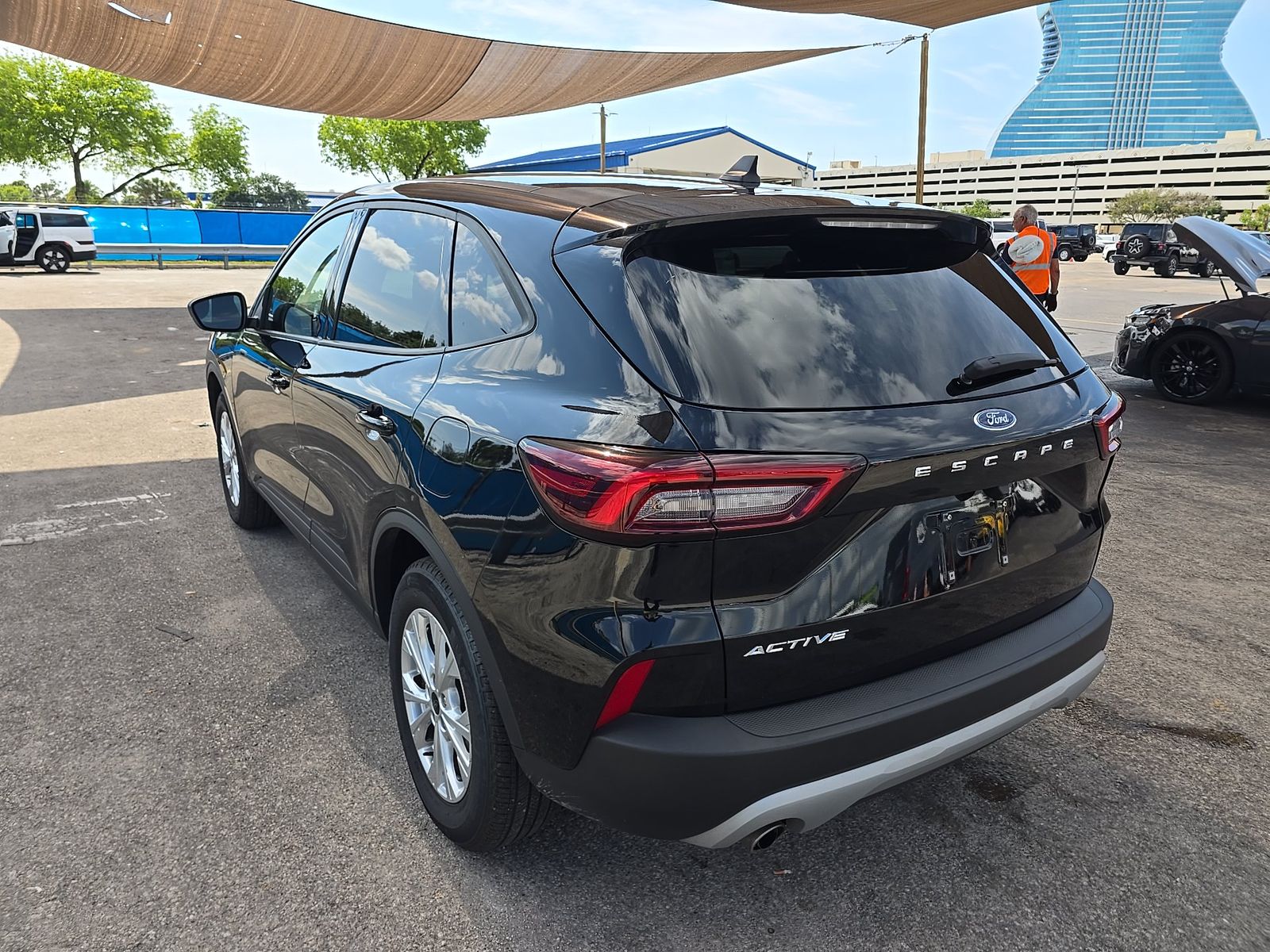 FORD ESCAPE - 7