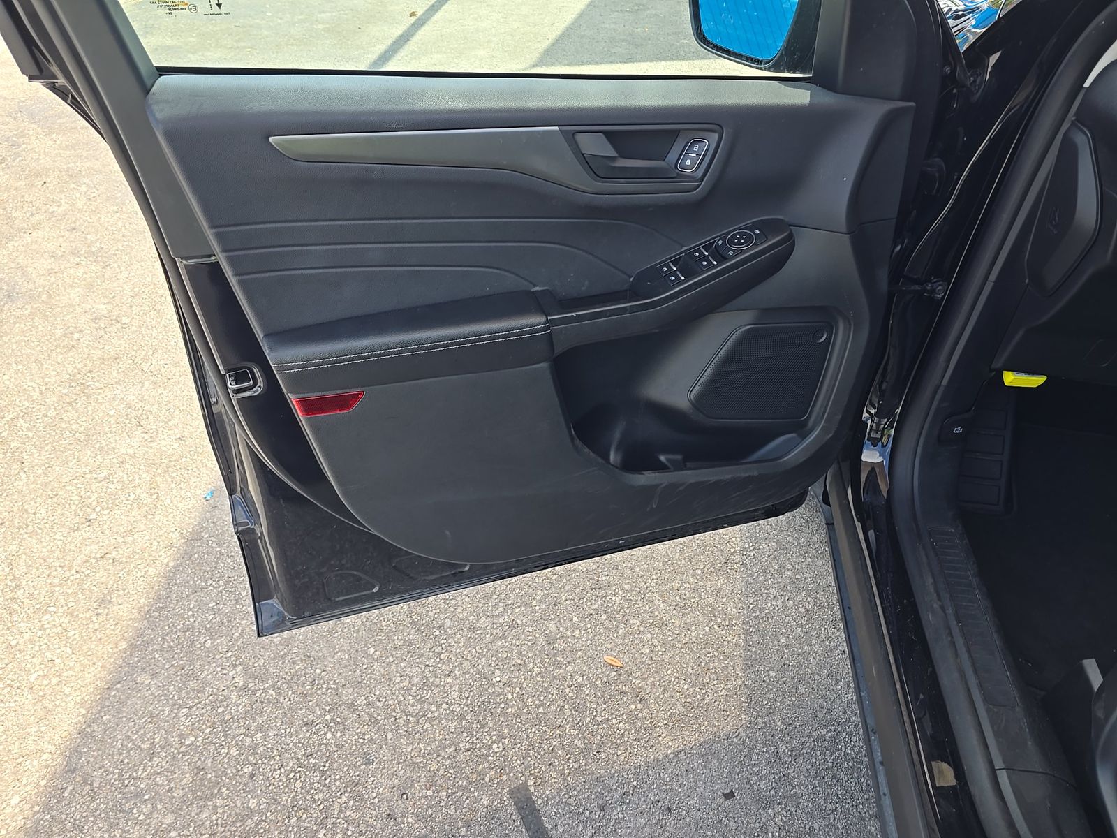 FORD ESCAPE - 10