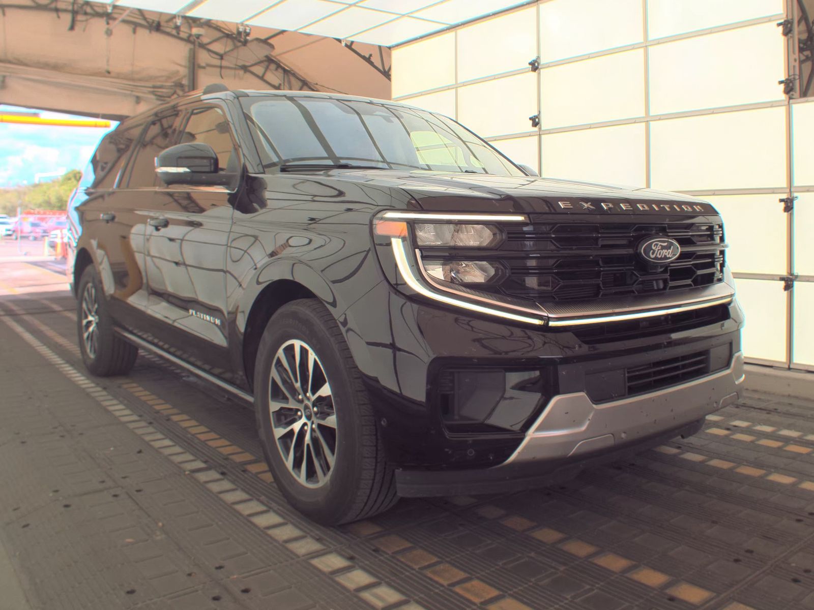 FORD EXPEDITION MAX - 5