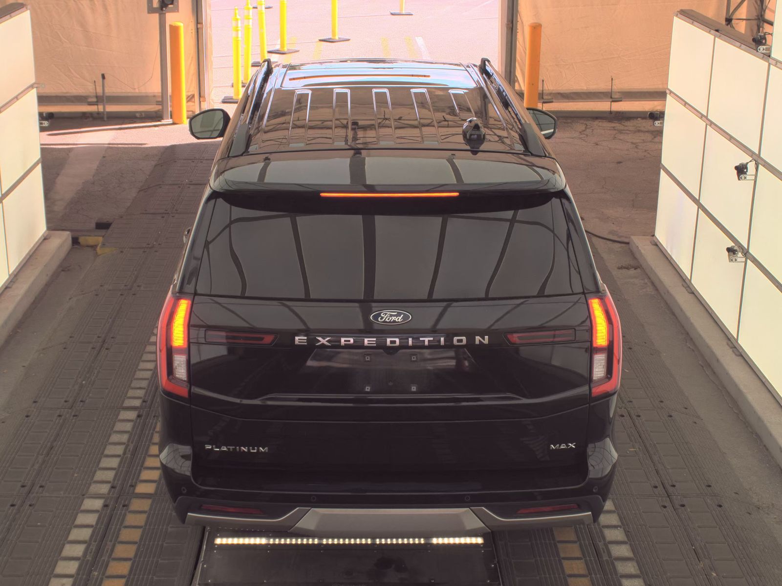 FORD EXPEDITION MAX - 7