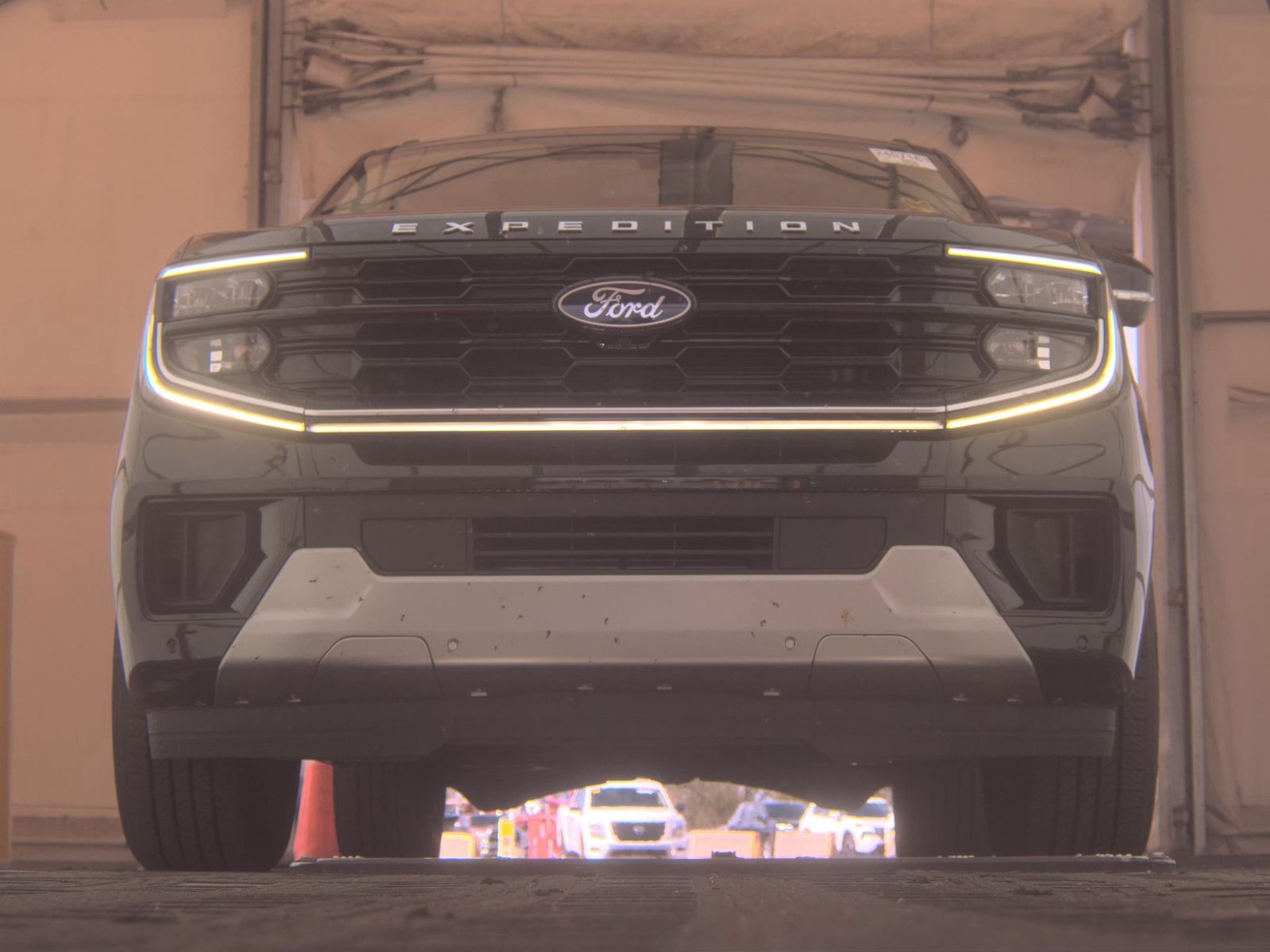FORD EXPEDITION MAX - 4