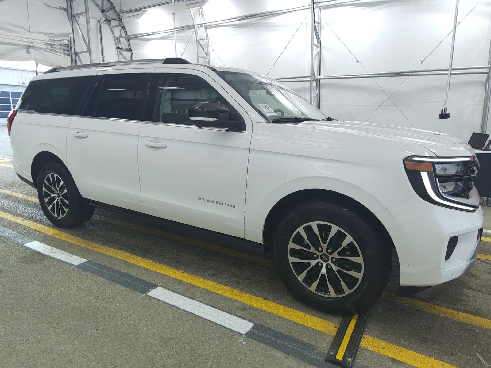FORD EXPEDITION MAX - 4