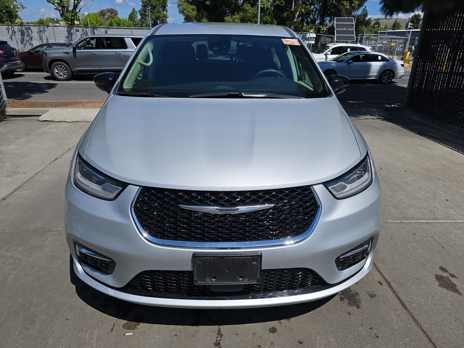CHRYSLER PACIFICA - 3