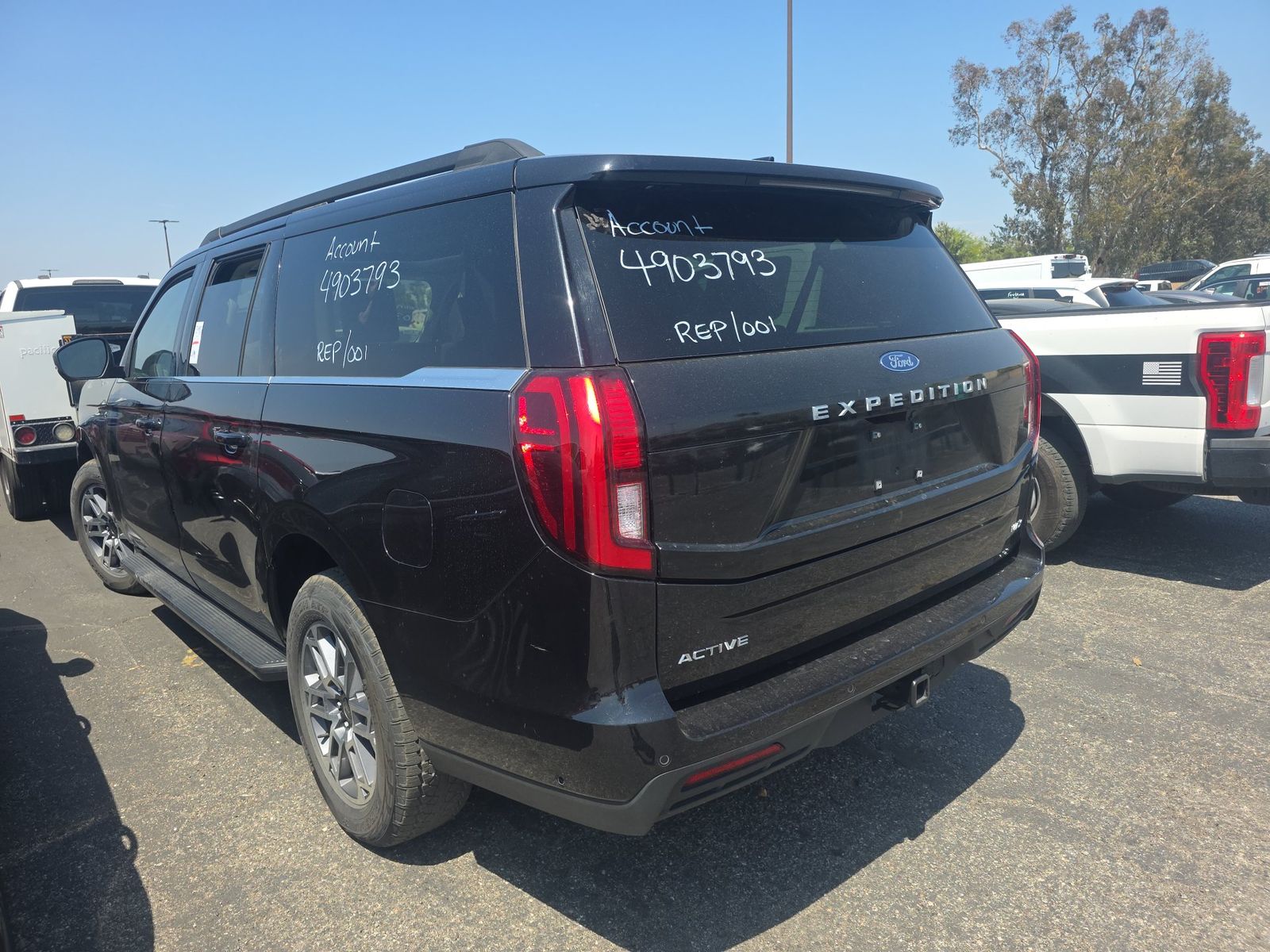 FORD EXPEDITION MAX - 7