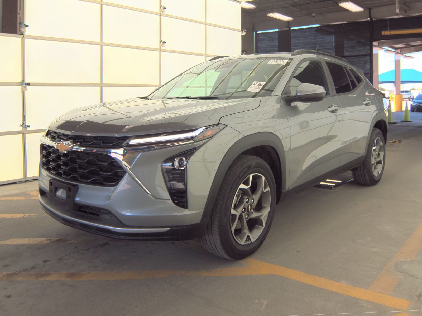 CHEVROLET TRAX - 1