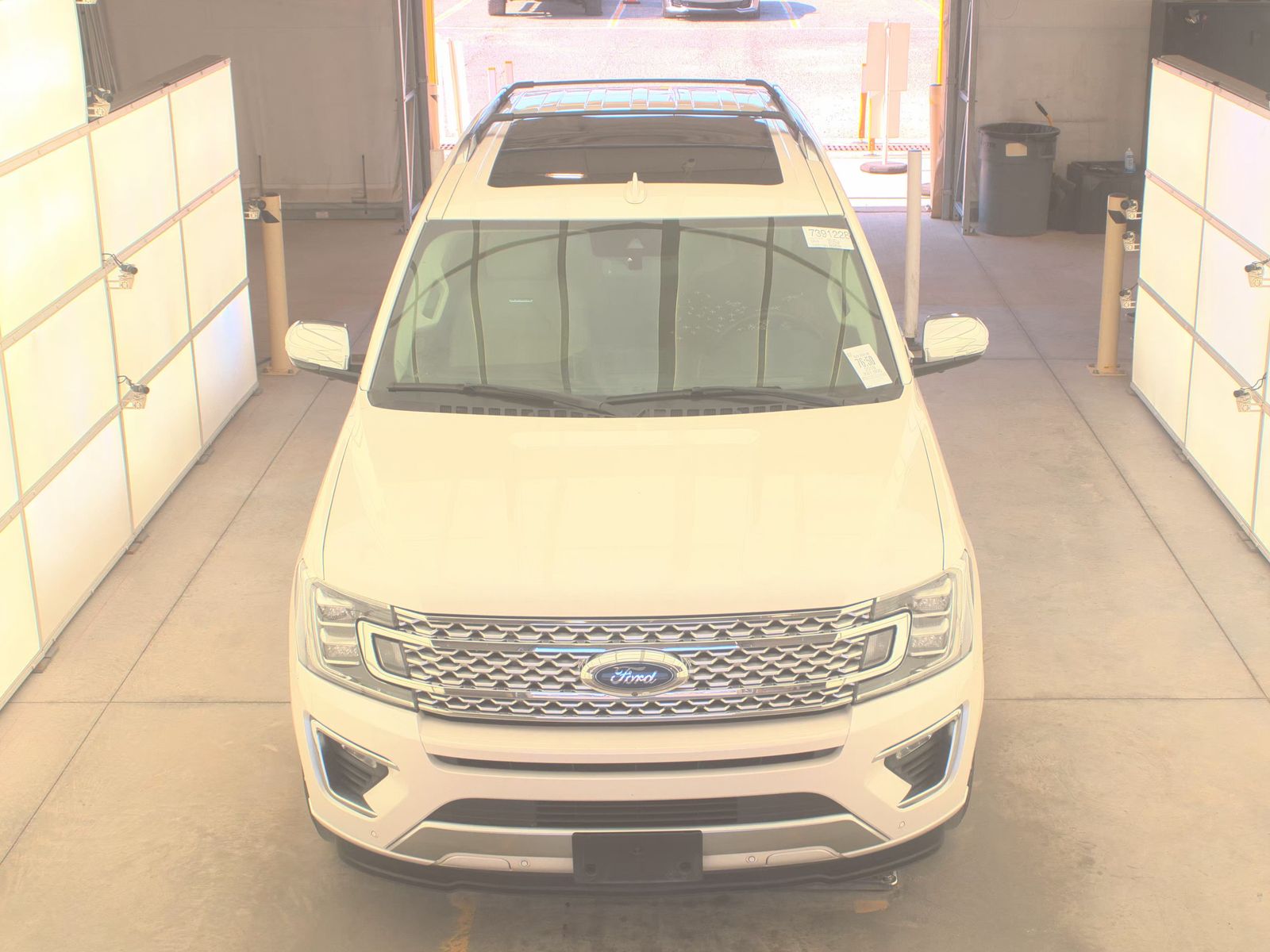 FORD EXPEDITION - 3