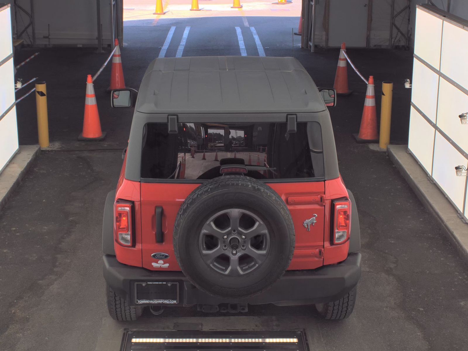 FORD BRONCO - 7